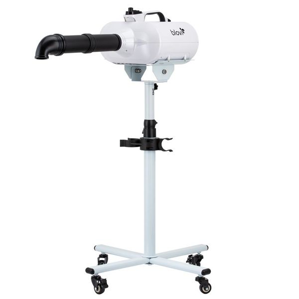 Jaką suszarkę groomerską wybrać do salonu pielęgnacji zwierząt na stojaku