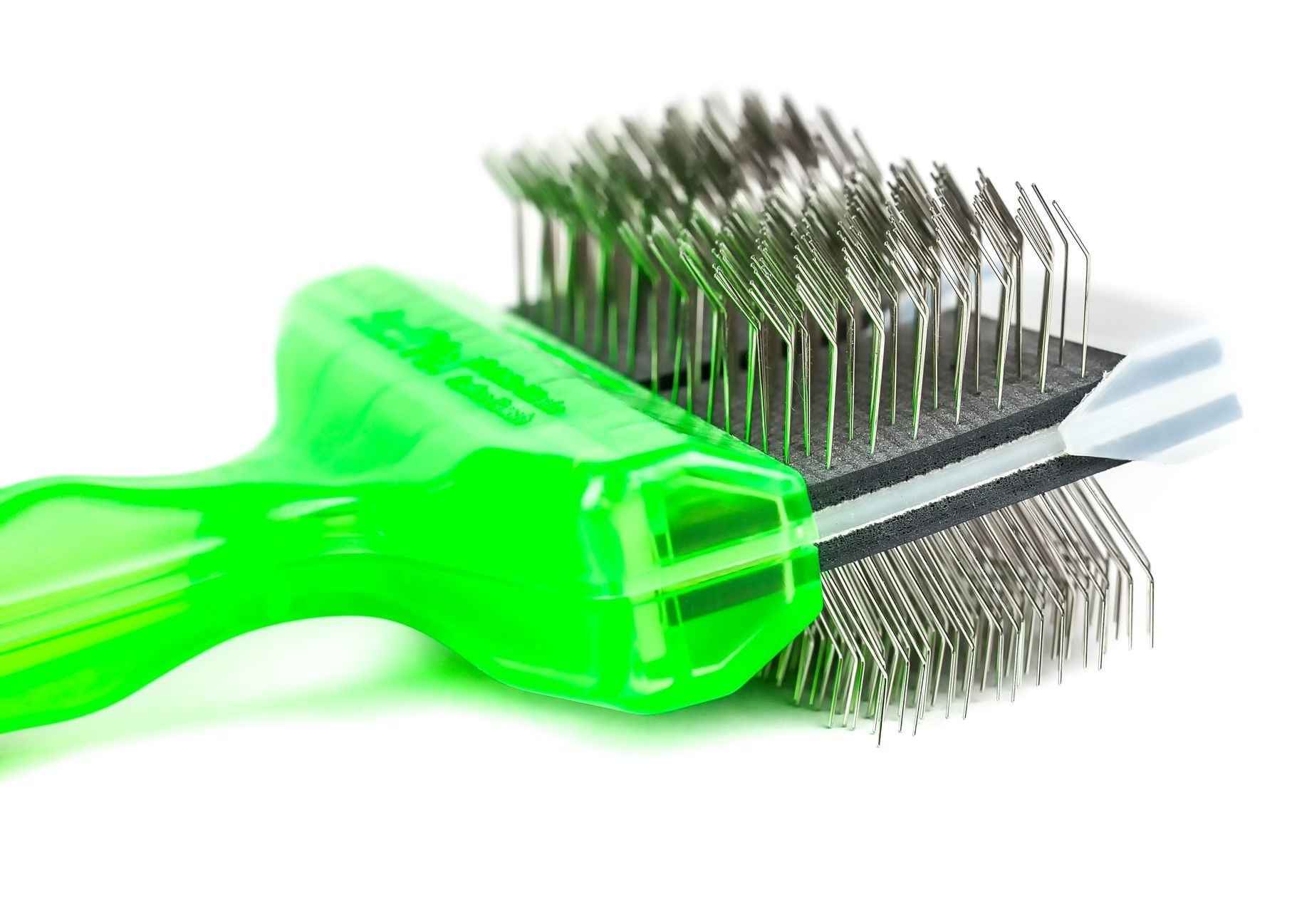 ActiVet Pro Brush Soft Green - Soft, Double-Sided and Flexible ActiVet Pro Brush Soft Green - Soft, Double-Sided and Flexible