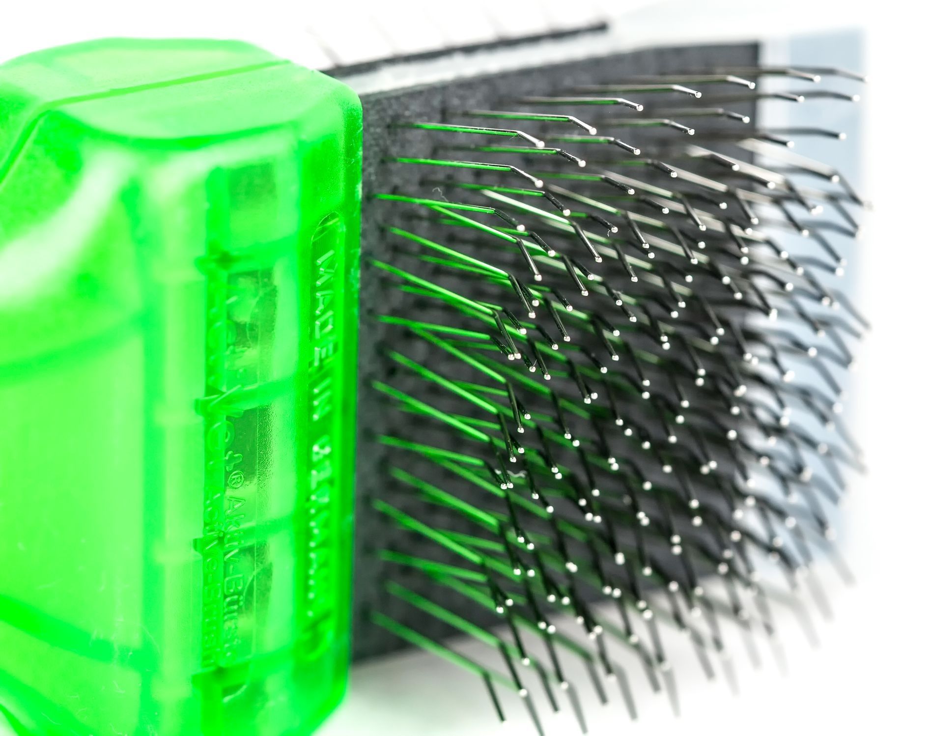 ActiVet Pro Brush Soft Green - Soft, Double-Sided and Flexible