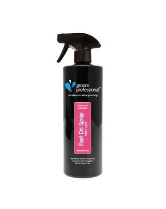 Groom Professional Fast Dri Spray First Love - preparat redukujący czas suszenia sierści o 50%, o zapachu pudru niemowlęcego - 1L