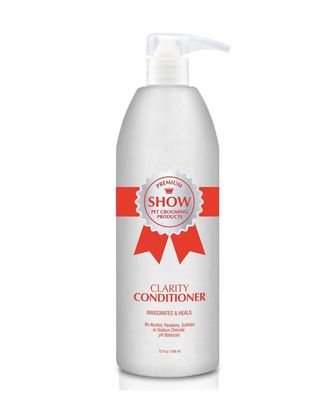 Show Premium Clarity Conditioner - kremowa, kojąca i nawilżająca odżywka do sierści, do spłukiwania, koncentrat 1:8 - 946ml