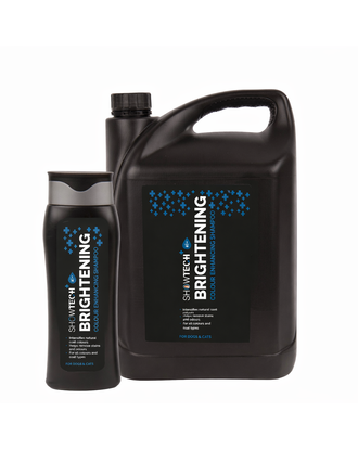 Show Tech+ Brightening Shampoo - szampon wzmacniający kolor sierści i usuwający przebarwienia, koncentrat 1:35