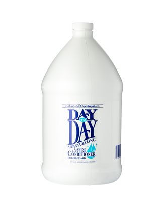 Chris Christensen Day to Day Moisturizing Conditioner - łagodna odżywka nawilżająca i chroniąca kolor sierści, koncentrat 1:8 - 3,8L