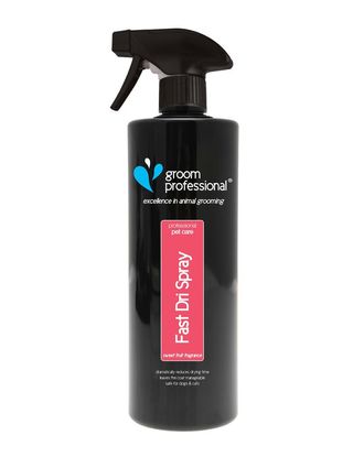 Groom Professional Fast Dri Spray - preparat redukujący czas suszenia sierści o 50%, o zapachu słodkich owoców - 1L